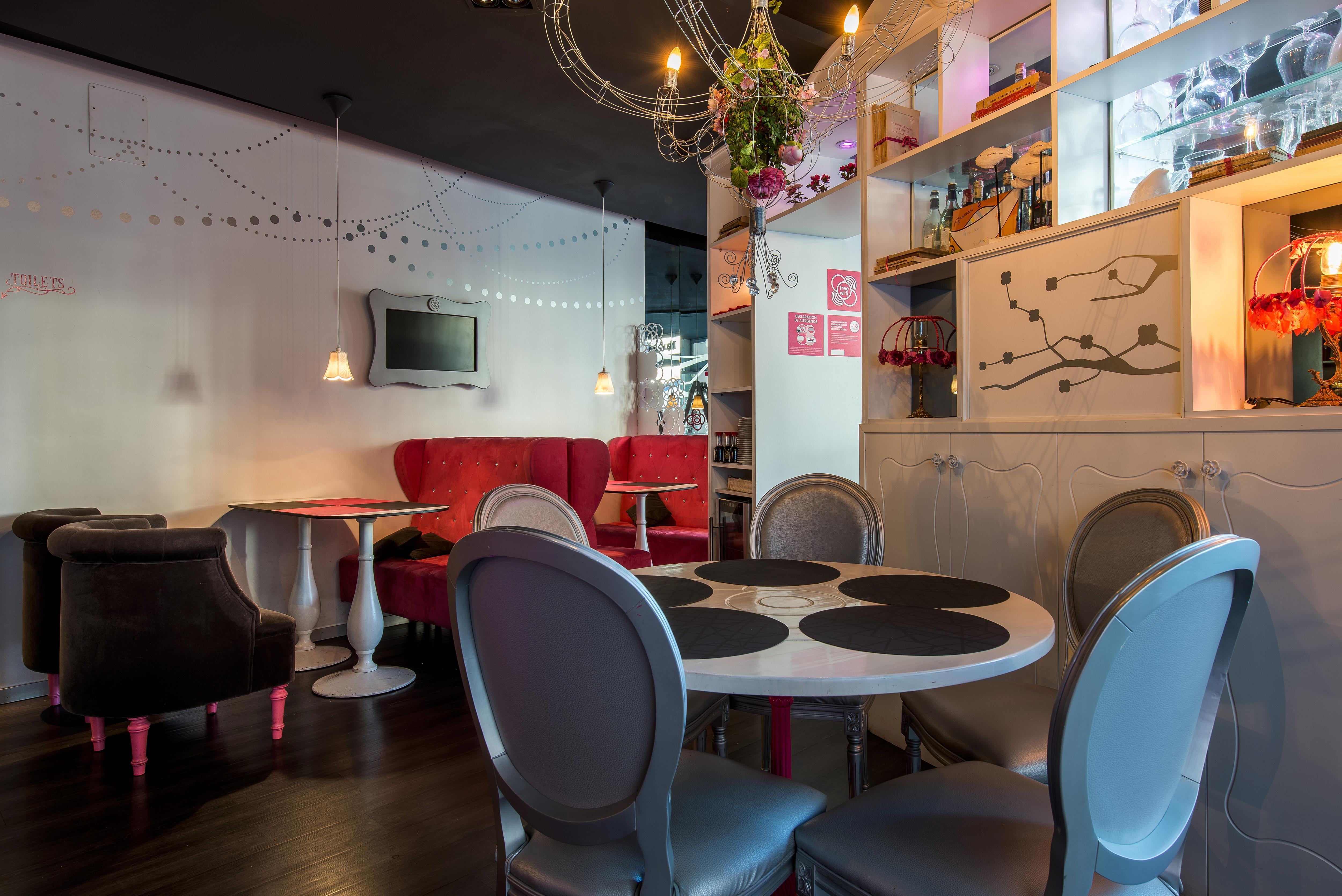 阿里西亚室友酒店 马德里 外观 照片